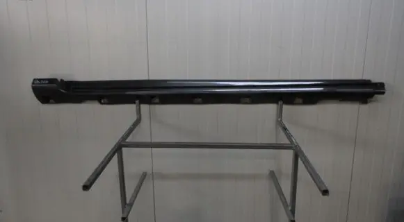 Front sill (body part)