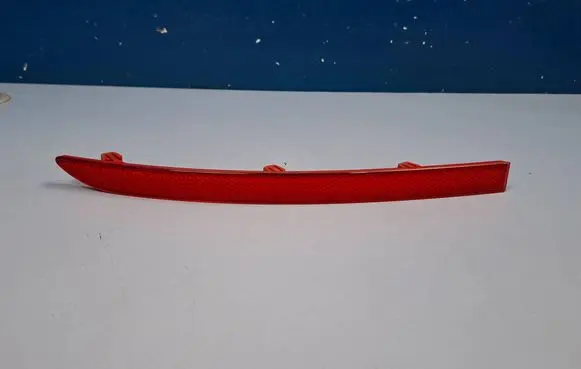 Volkswagen Tiguan Rear tail light reflector 5N0945105