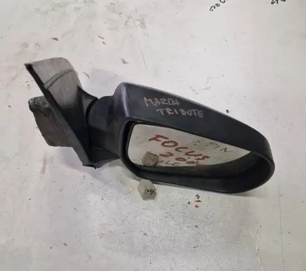 Mazda Tribute Front door electric wing mirror E11015321