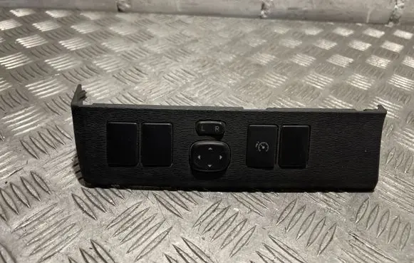 Toyota Avensis T270 Wing mirror switch 5544605060