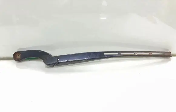 Audi A4 S4 B7 8E 8H Front wiper blade arm 8E1955407C