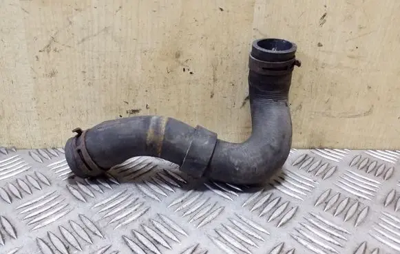 Volkswagen Transporter - Caravelle T5 Engine coolant pipe/hose 7H0122101E