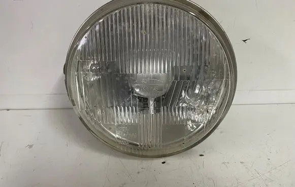 Mitsubishi Pajero Headlight/headlamp