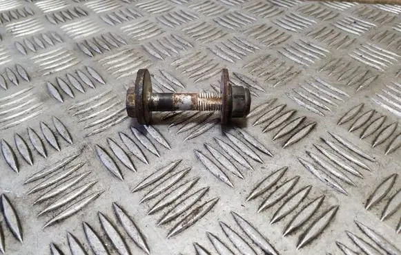 Citroen C4 Grand Picasso Rear suspension camber bolt 