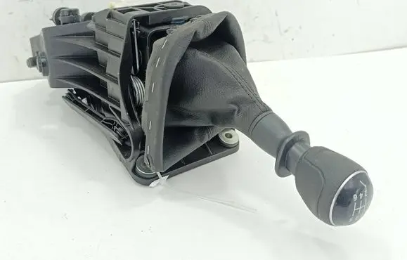 Volkswagen Transporter - Caravelle T6 Gear shifter/selector 2N0711025A 511152147