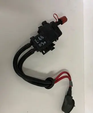 BMW 7 E65 E66 Fuse module 61138387568