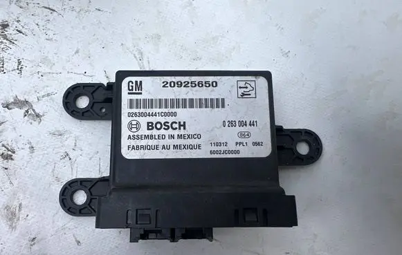 Opel Astra J Parking PDC control unit/module 20925650 0263004441