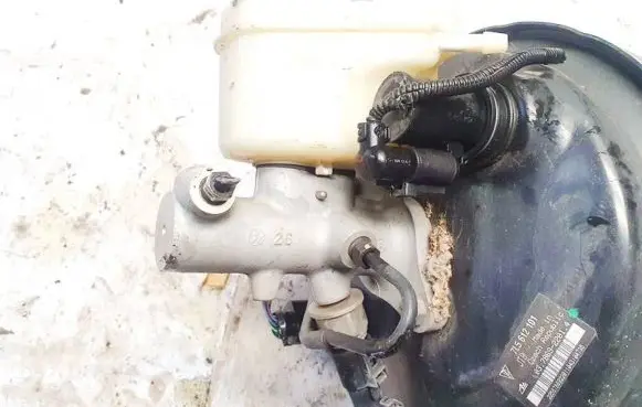 Porsche Cayenne (9PA) Master brake cylinder