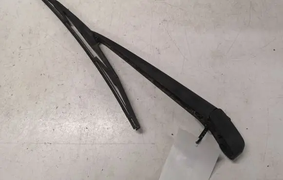 Mazda 6 Rear wiper blade arm 060122