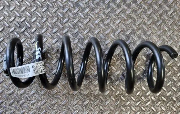 Dodge Durango III Front coil spring 68333787AA P68333787AA