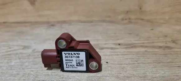Volvo V50 Airbag deployment crash/impact sensor 30737138