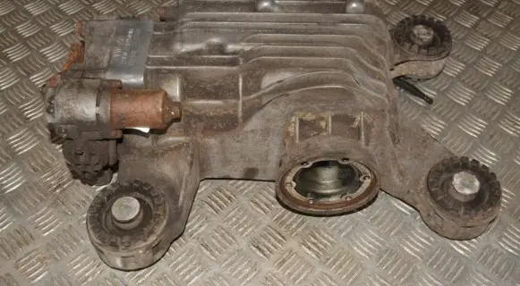 Volkswagen Tiguan Rear differential 0AY525010B