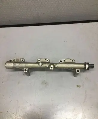 Fuel main line pipe