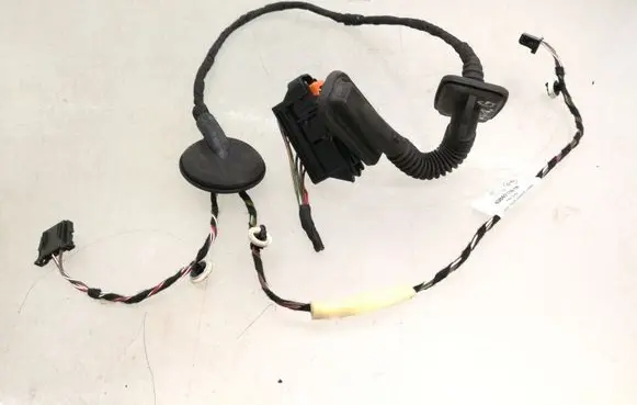 Skoda Fabia Mk3 (NJ) Rear door wiring loom 6V6971161N