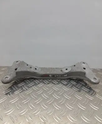 BMW 3 E90 E91 Gearbox mounting bracket 6778059