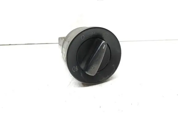 Volkswagen PASSAT B5.5 Light switch 1C0941531