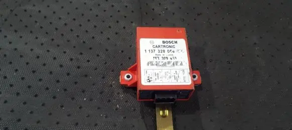 Mitsubishi Carisma Other control units/modules 1137328056 MR309663