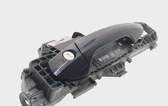 Mercedes-Benz C W204 Front door exterior handle A2047600534