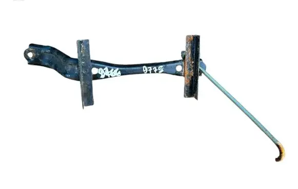 Lexus RX 330 - 350 - 400H Battery bracket 