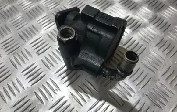 Opel Omega B1 Power steering pump 26025012