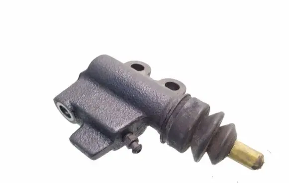 Nissan Primera Clutch master cylinder