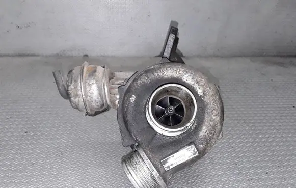 Volvo V70 Turbo 8689592