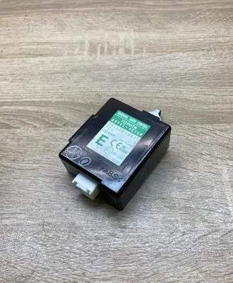 Lexus RX 330 - 350 - 400H Door control unit/module 8974148150