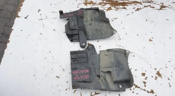 Alfa Romeo Giulietta Engine splash shield/under tray