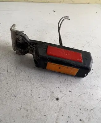 Man TGE 1gen Front fender indicator light E2010R054117 10R054117