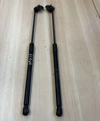 Lexus RX 450H Front bonnet/hood damper/strut 026790