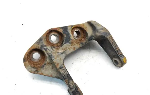 Suzuki SX4 Engine mounting bracket 1164179J5