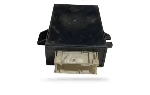 BMW 7 E38 Steering rack control module 8352494 61358352494
