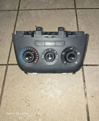 Fiat Punto (199) Climate control unit 5G1140100