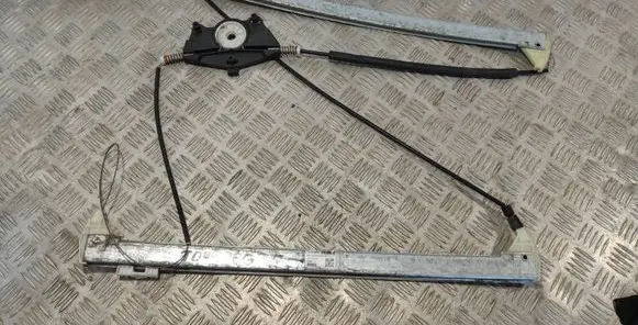 Volkswagen Touareg I Front door window regulator with motor 090137 181300598 014889