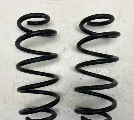 Toyota Sienna XL40 IV Rear coil spring 
