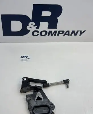 DS Automobiles 3 Crossback Front height sensor lever 9824501180