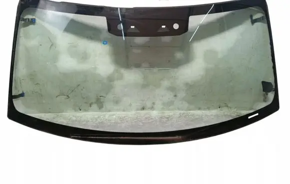 Land Rover Defender Front windscreen/windshield window 