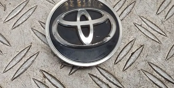 Toyota C-HR I Original wheel cap 