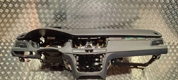 Peugeot 508 Dashboard S26340902 9688550677