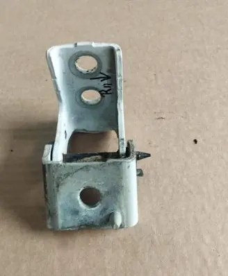 Peugeot 2008 I Rear door lower hinge