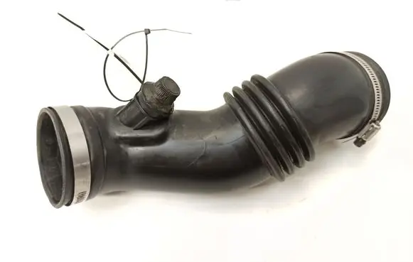 Subaru Legacy Air intake hose/pipe
