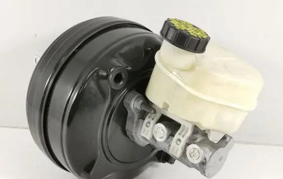 Ford Mustang VI Brake booster FR3C-2B195-FK
