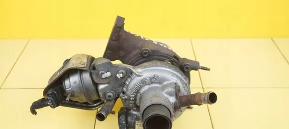 Opel Corsa E Turbo 55266959 25SP15