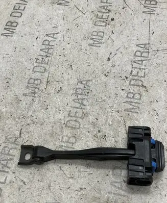 Porsche Macan (95B) Front door check strap stopper 8R0837249F