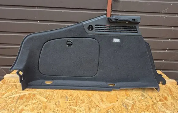 Audi A5 8T 8F Trunk/boot side trim panel 8T8863879P 1662011 20110616321
