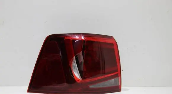 Seat Alhambra (Mk2) Rear/tail lights 96707 7N5945207 0288100514