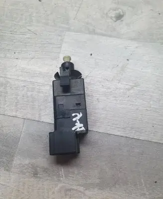 Mercedes-Benz A W168 Brake pedal sensor switch 0015452009