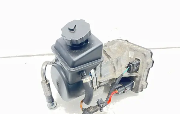 Mercedes-Benz ML W164 Power steering pump A1644601580
