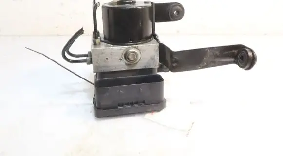 Ford C-MAX I ABS Pump