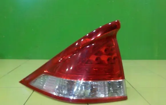 Honda Insight Rear/tail lights 
